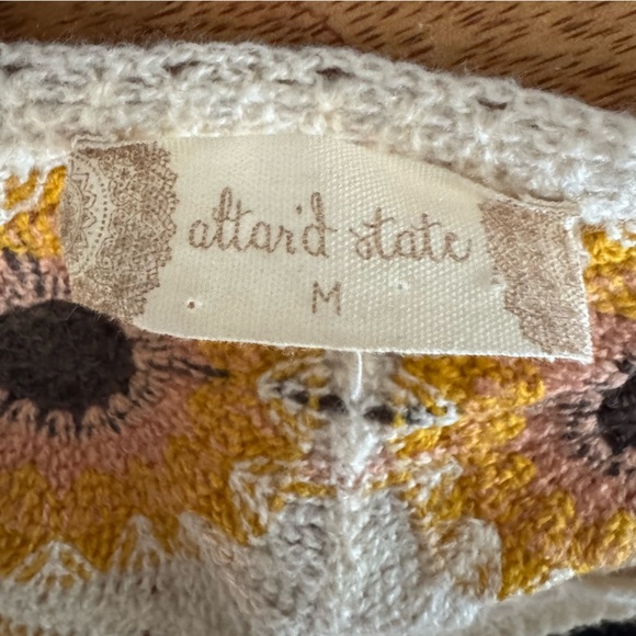 altar’d stare subflower Crop Camis - Picture 3 of 3